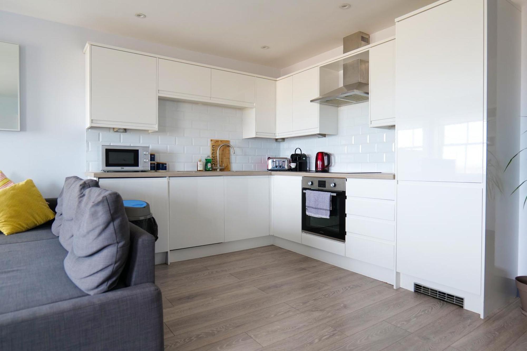 The Sunset Apartment - Margate Beach - By Goldex Coastal Breaks Exteriör bild
